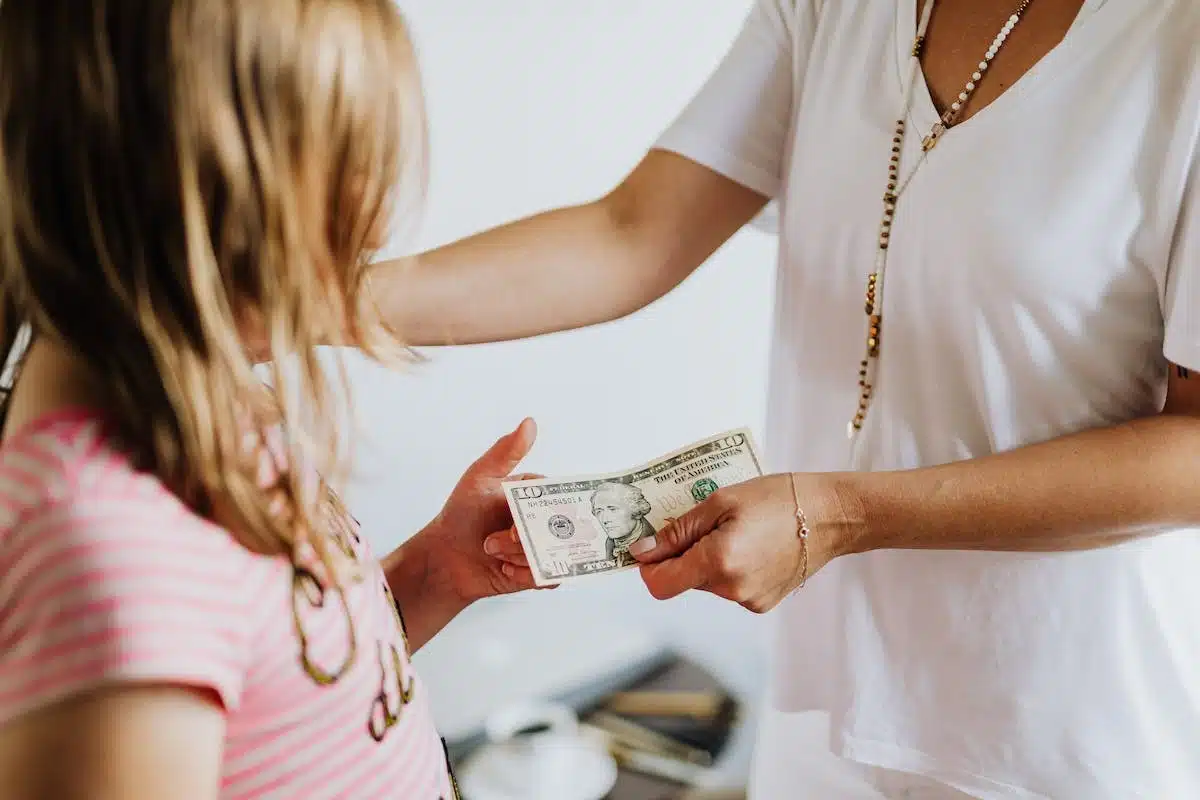 enfant  économiser
