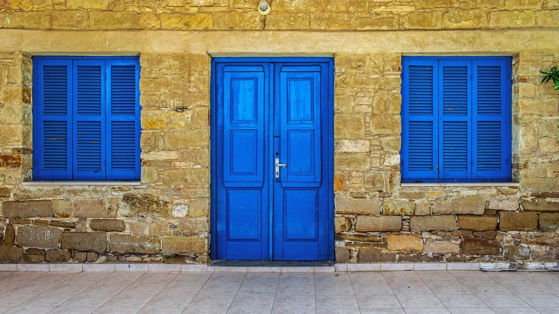 Deux raisons de réaliser le ravalement de la façade de votre maison